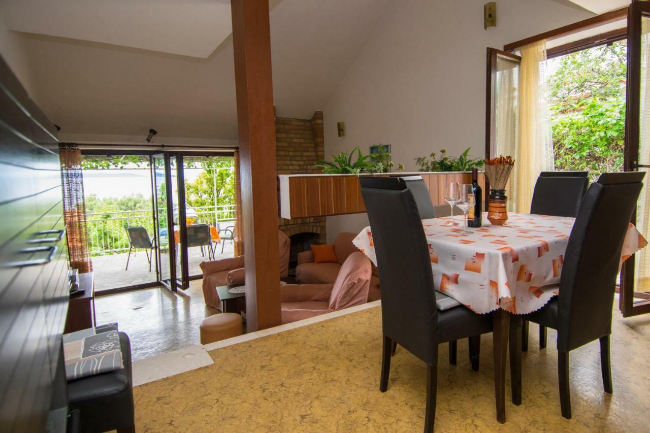 Vacation Home Mirjana เซเกต วรันยีชา ภายนอก รูปภาพ