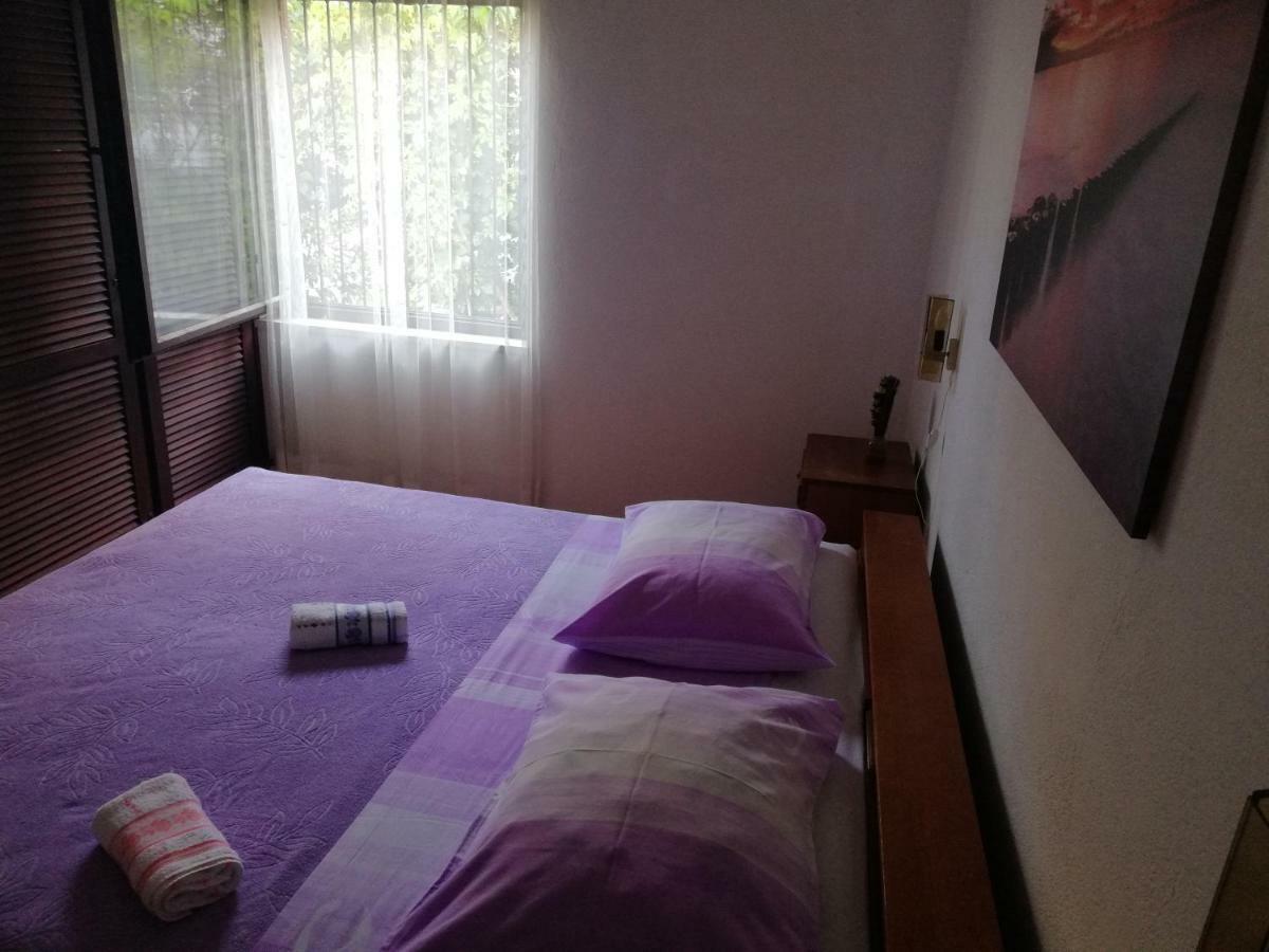 Vacation Home Mirjana เซเกต วรันยีชา ภายนอก รูปภาพ
